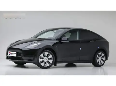 الطراز Y 2022 facelifted rear-wheel drive version