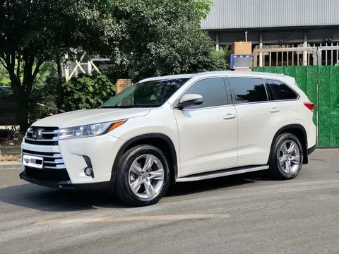 Highlander 2024 380T 4WD Premium Edition 7 Seaters