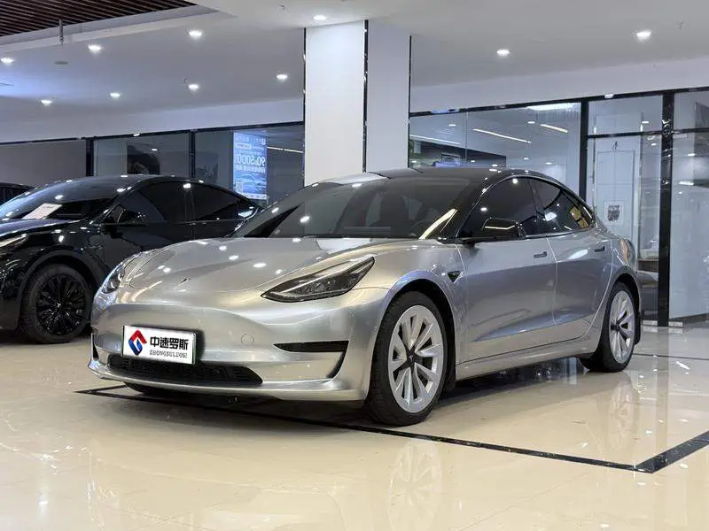 Model 3 2022 rear-wheel drive version