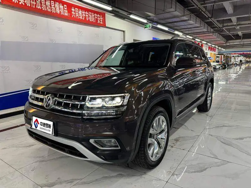 Touron 2017 530 V6 4WD Ultimate Edition