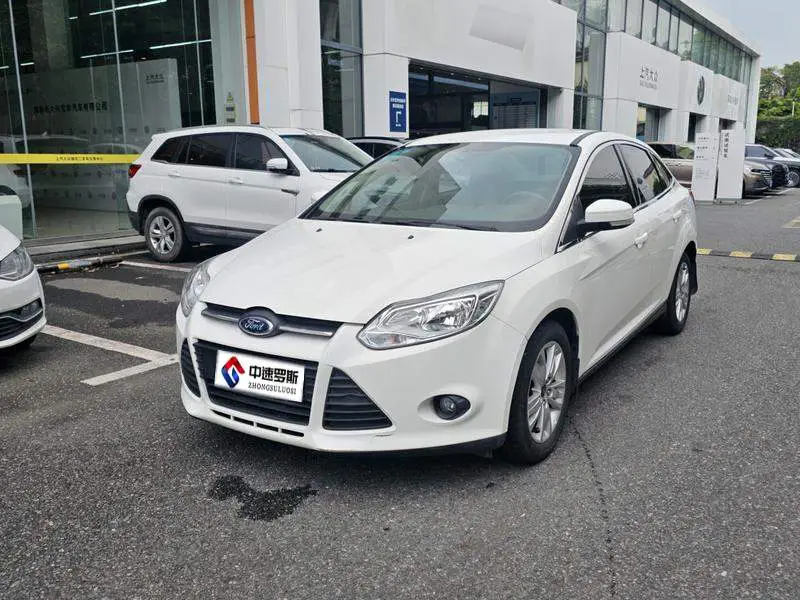 Fox 2012 Sedan 1.6L Automatic Comfort