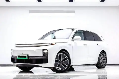 Ideal L7 2025 Ultra Smart Renewal Edition