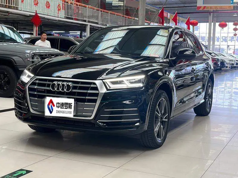 Audi Q5L 2018 40 TFSI Honor Fashionable National V