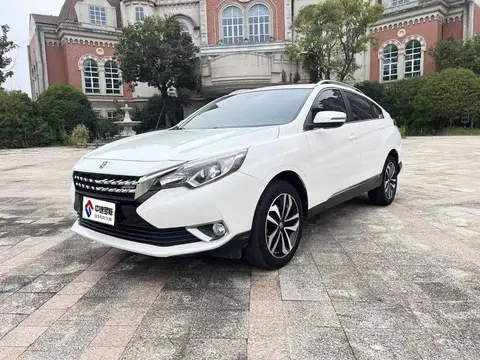 Venucia T90 2018 2.0L CVT Smart Linkage Smart Edition National V