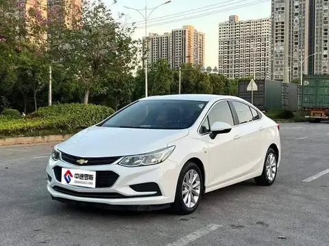 Cruze 2017 1.5L Manual Pioneer Edition