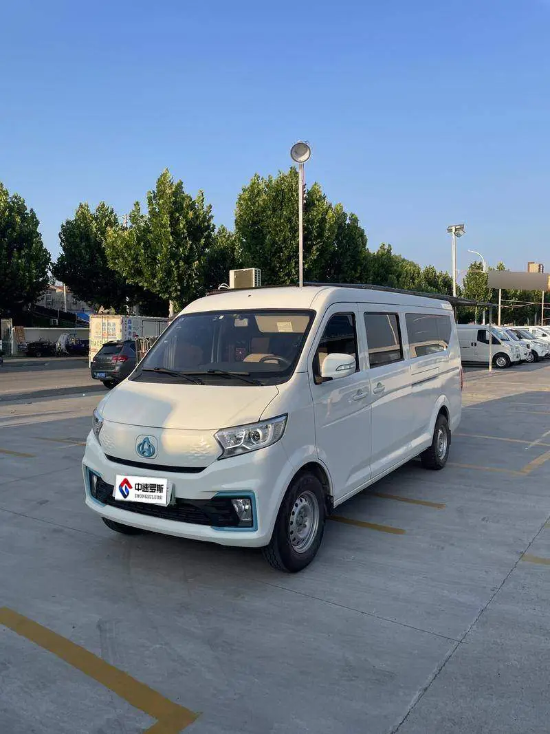 Kuayuexing V7 EV 2024 316km Double Door Luxury 6 Seaters
