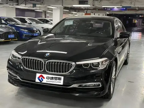 BMW 5 Series 2018 525Li Luxury Package