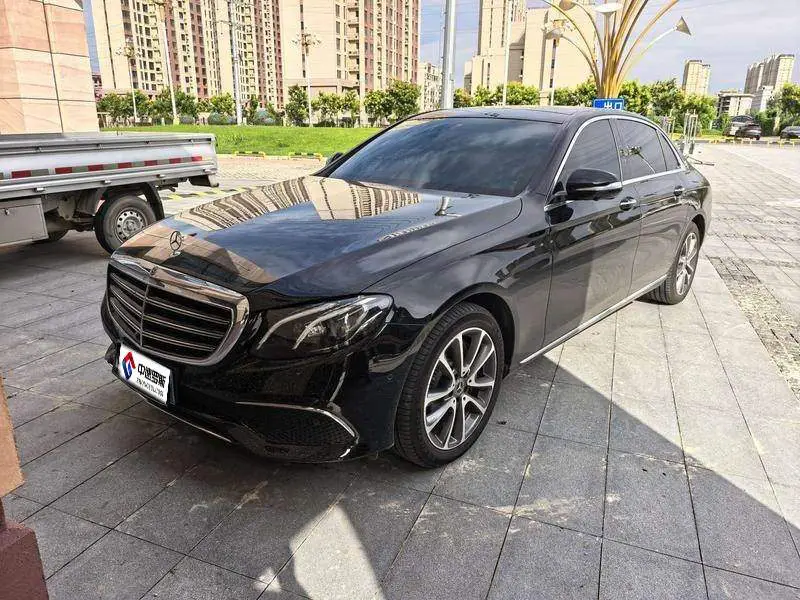 Mercedes-Benz E-Class 2019 E 300 L Luxury