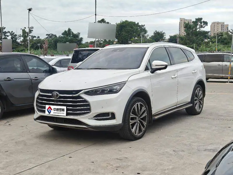 Tang 2018 2.0T Automatic Intelligent Connection Honor Edition 5 Seater National V