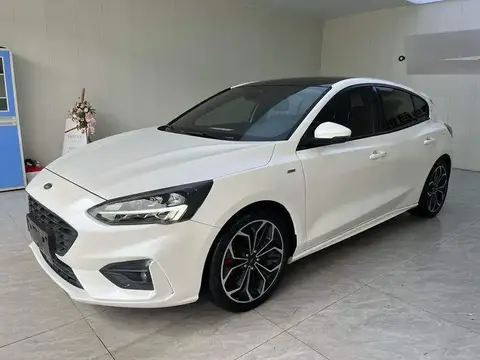 Fox 2020 Hatchback EcoBoost 180 Automatic ST Line