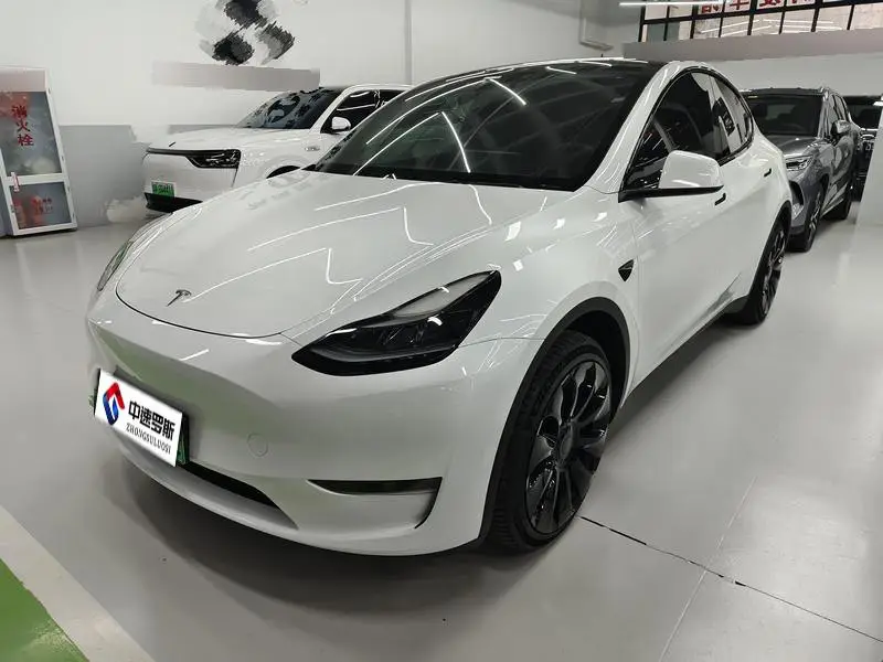 Model Y 2024 rear-wheel drive version