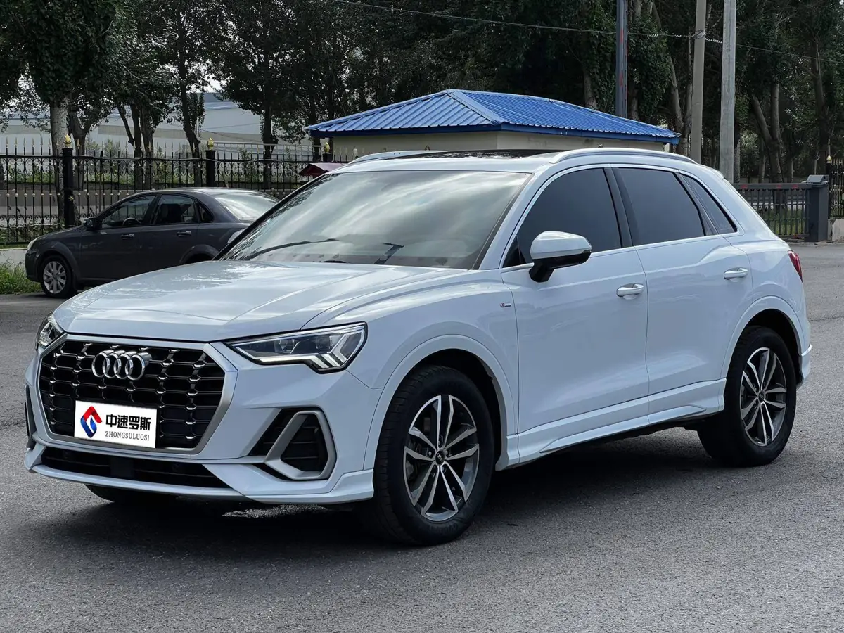 Audi Q3 2022 35 TFSI Progressive Dynamic Edition