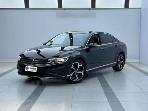 Magotan 2025 Public Edition 330TSI DSG Luxury Edition
