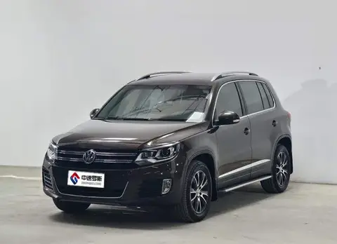 Tiguan 2013 1.8TSI Automatic 2WD Luxury รุ่น