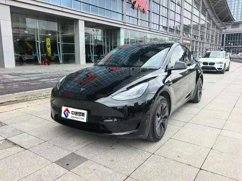 Model Y 2023 rear-wheel drive version