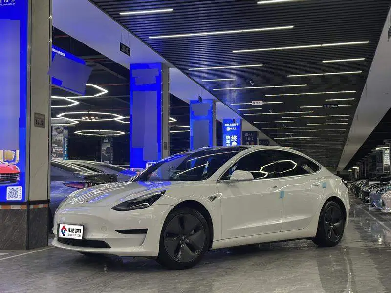 Model 3 2020 Standard Range RWD Upgraded Version
