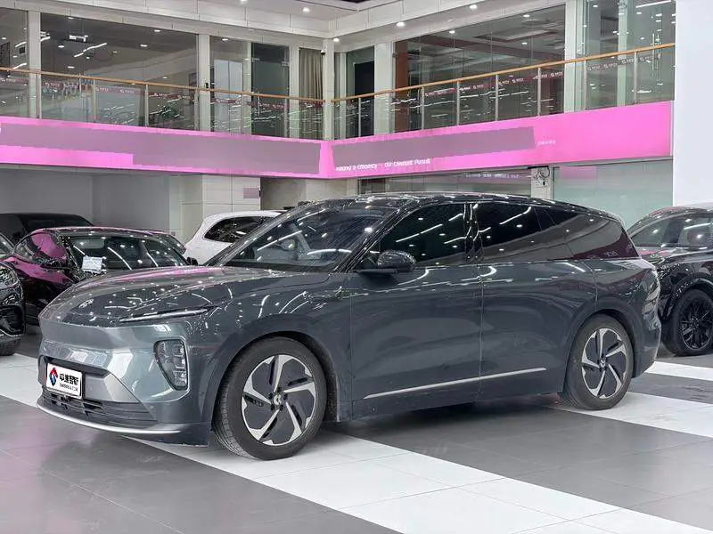 NIO ES8 2023 75kWh
