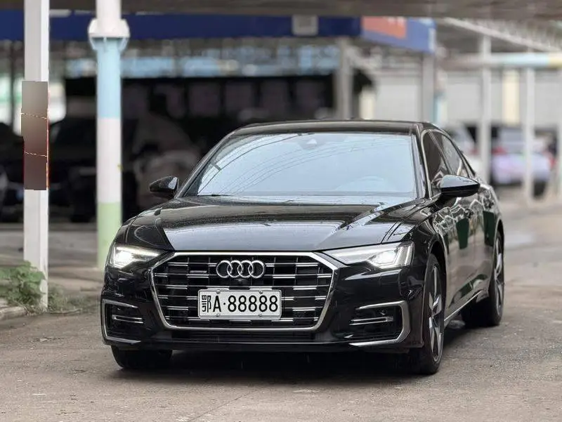 Audi A6L 2023 45 TFSI quattro Sport Edition