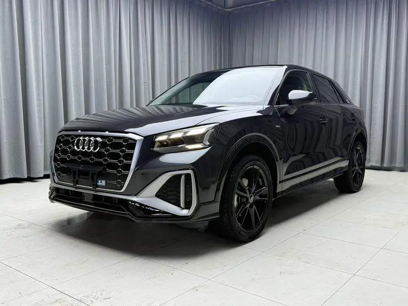 Audi Q2L 2022 35 TFSI Progressive Dynamic Edition
