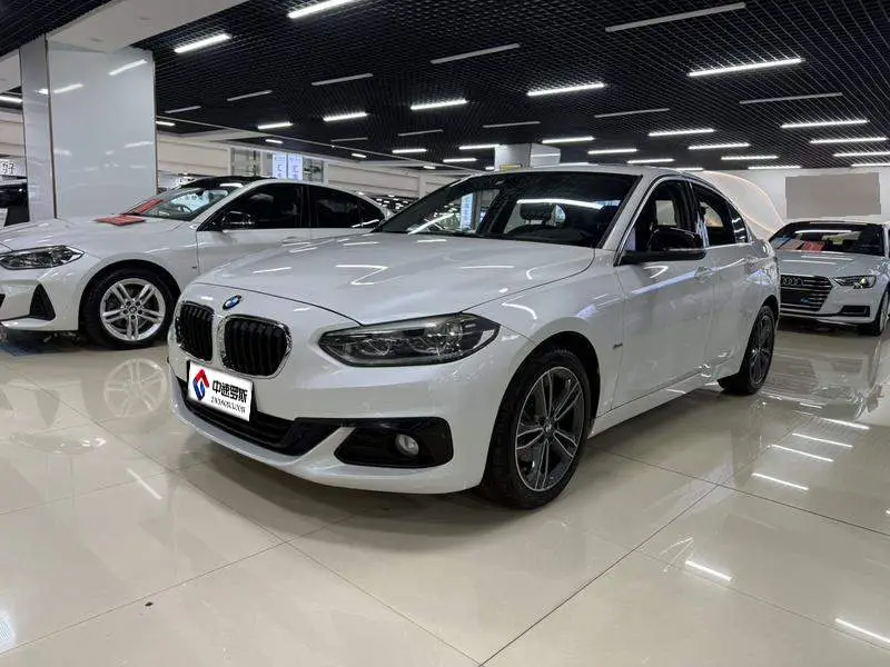 BMW 1 Series 2018 118i Sports