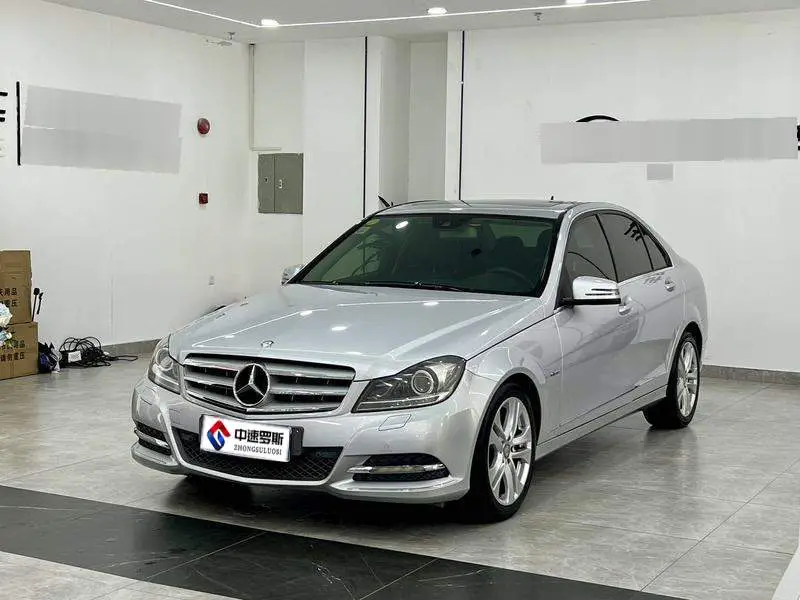 Mercedes-Benz C-Class 2011 C 200 CGI Fashion