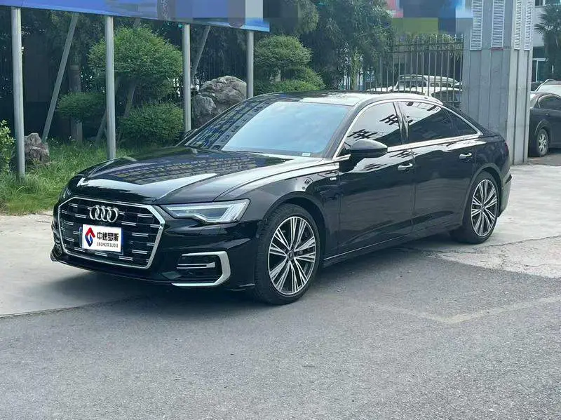 Audi A6L 2025 45 TFSI Selected Dynamic Edition