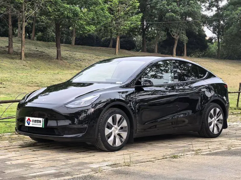 Modelo Y 2022 facelifted rear-wheel drive version