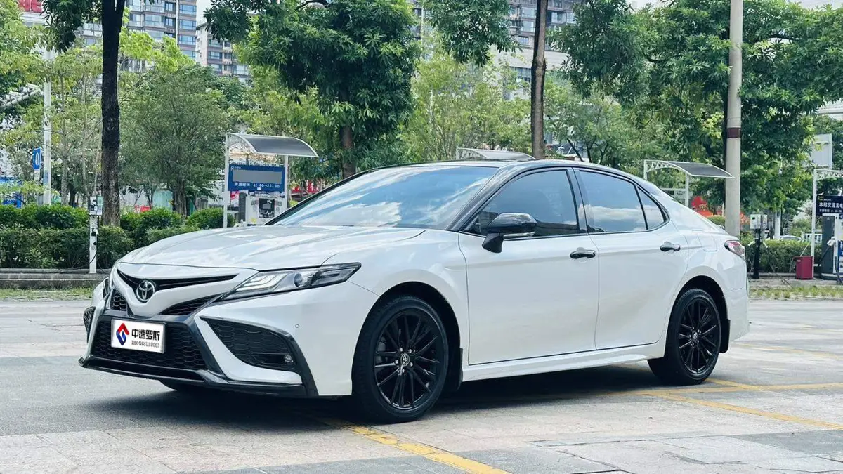 Camry 2022 2.5S Knight Edition