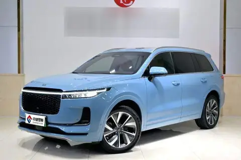 Ideal ONE 2021 Extended Range 6-seater Edition