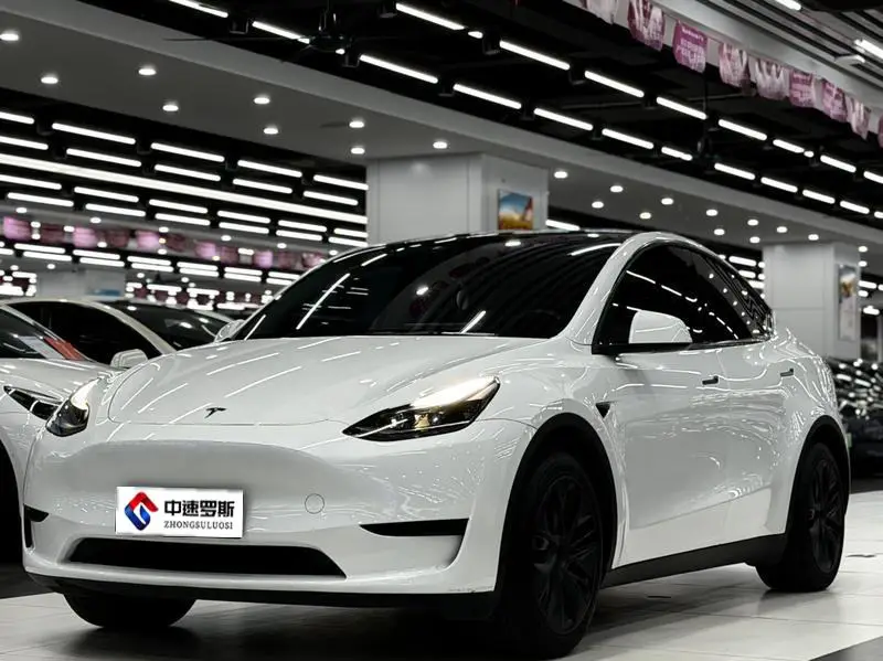 Model Y 2024 rear-wheel drive version