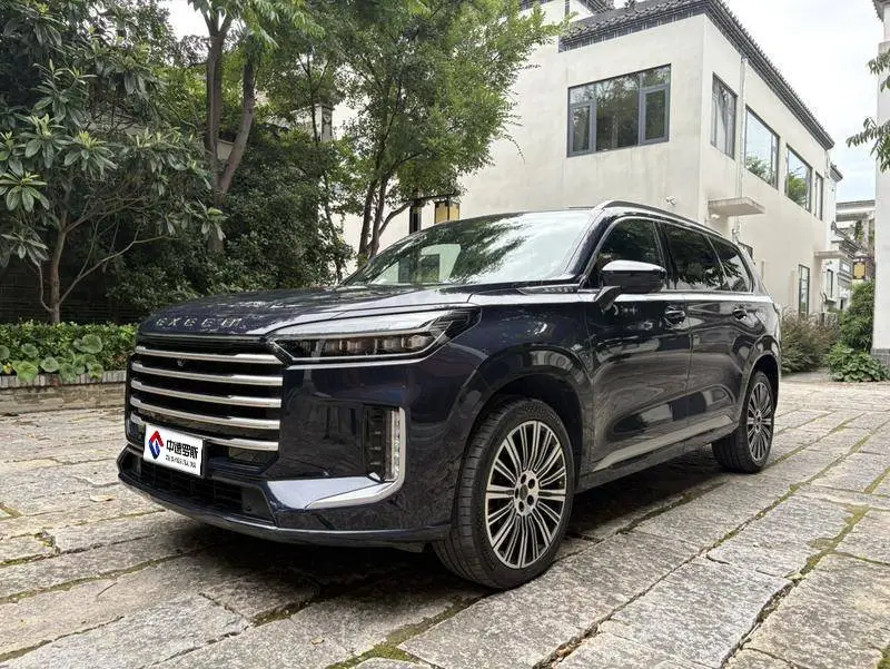 Xingtu Lanyue C-DM 2025 180 Ultra long range Ultra 4WD 6 seats