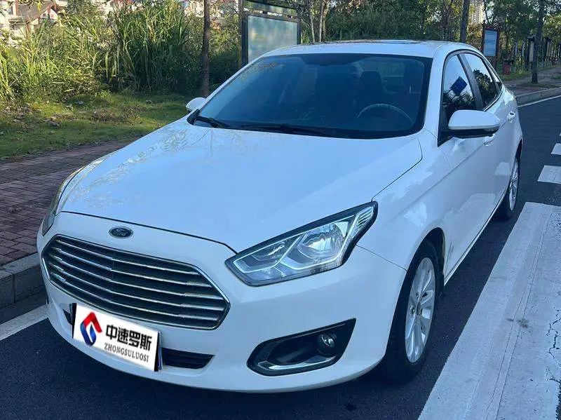 Furis 2015 1.5L Automatic Fashion Model