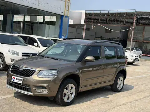 Yeti 2014 1.6L Manual Colorful Edition