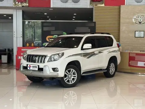 Prado 2010 4.0L Automatic VX NAVI