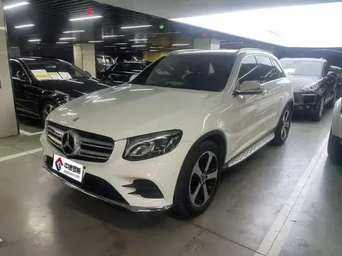 Mercedes-Benz GLC 2018 GLC 260 4MATIC Luxury