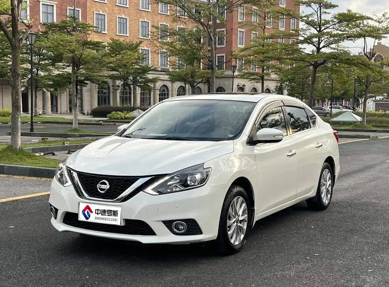 Sylphy 2018 1.6XV CVT Premium Edition