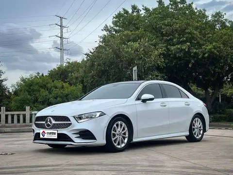 Mercedes-Benz A-Class 2020 facelifted A 180 L sports sedan