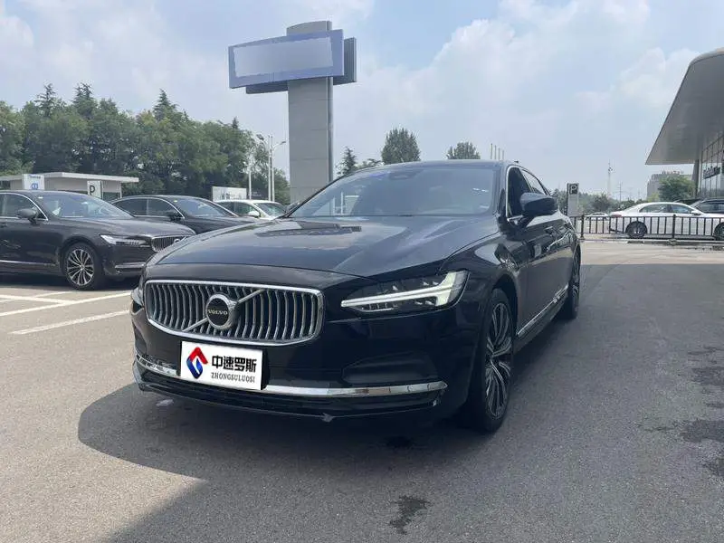 Volvo S90 2025 B5 Zhiyuan Deluxe Edition