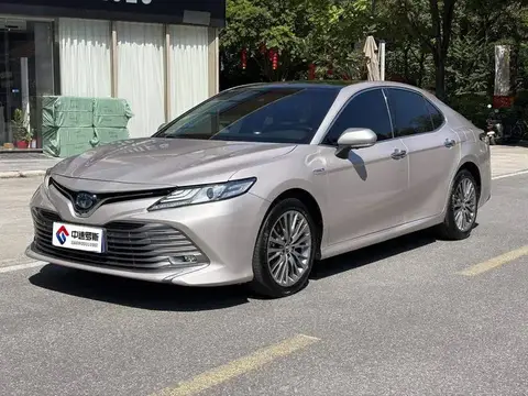 Camry 2019 Hybrid 2.5HG Luxury Edition National VI