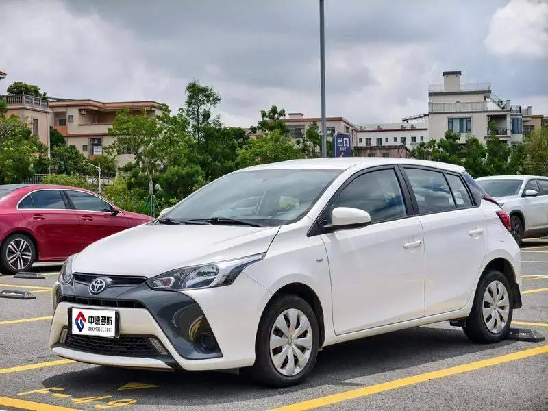 YARiS L 2016 facelift 1.5E CVT Charm Edition
