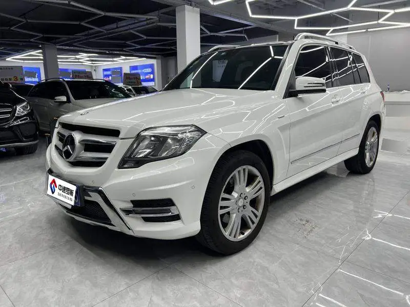 Mercedes-Benz GLK-Class 2015 GLK 260 4MATIC Dynamic Extreme Edition