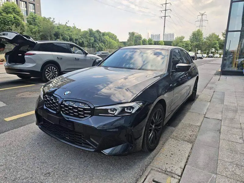 BMW 3 Series 2023 325Li M Sport Night Edition