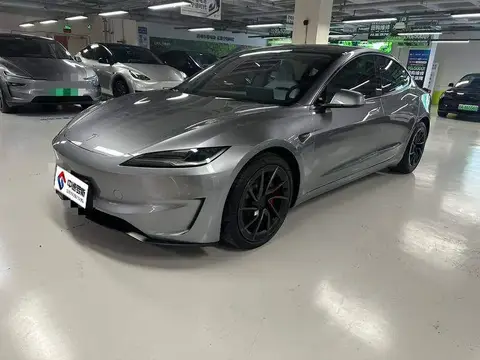 Model 3 2024 High-Performance All-Wheel Drive