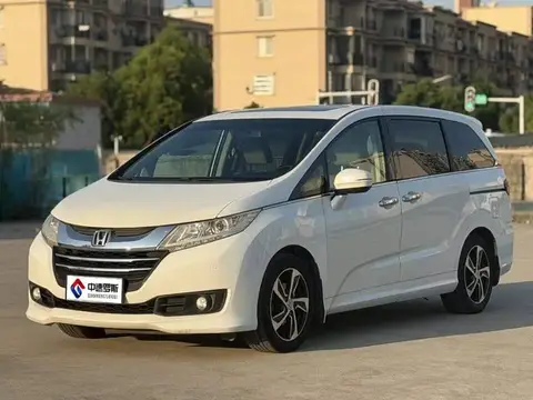 Odyssey 2015 2.4L Luxury Edition