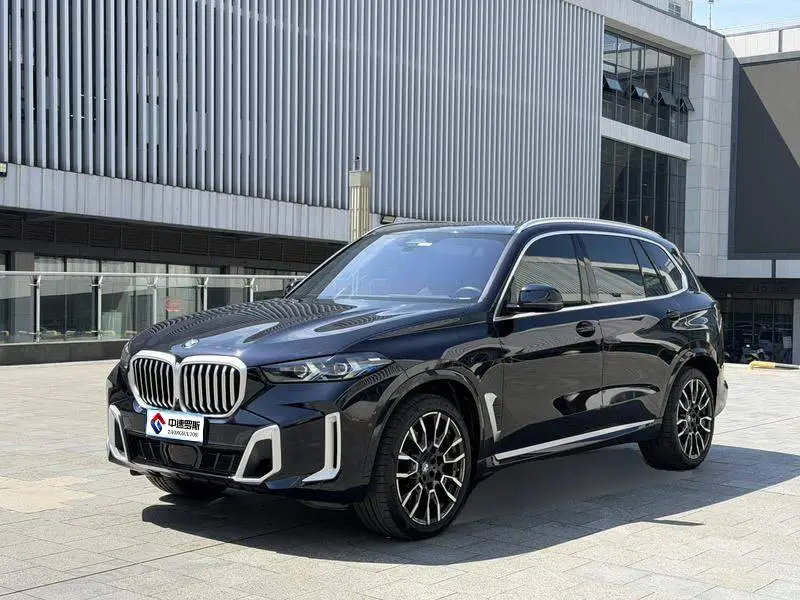 BMW X5 2023 xDrive 40Li M Sport Package