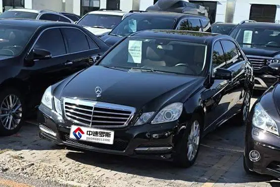 Mercedes-Benz E-Class 2012 E 300 L Fashion Luxury Модель