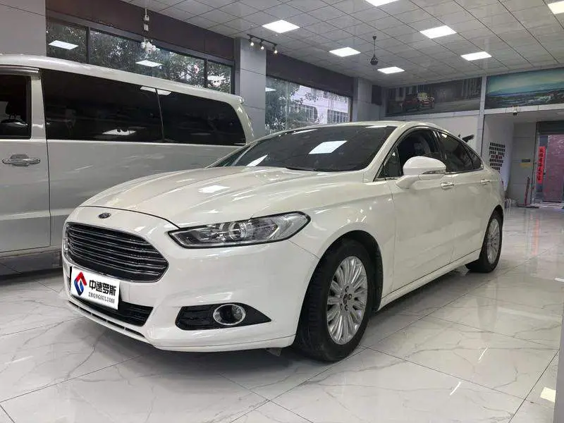 Mondeo 2013 2.0L GTDi200 Fashion Модель