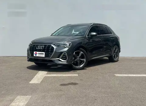 Audi Q3 2020 35 TFSI Stylish and Dynamic