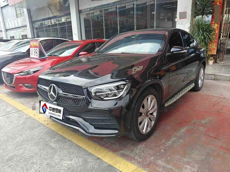 Mercedes-Benz GLC Coupe 2020 GLC 260 4MATIC Coupe SUV