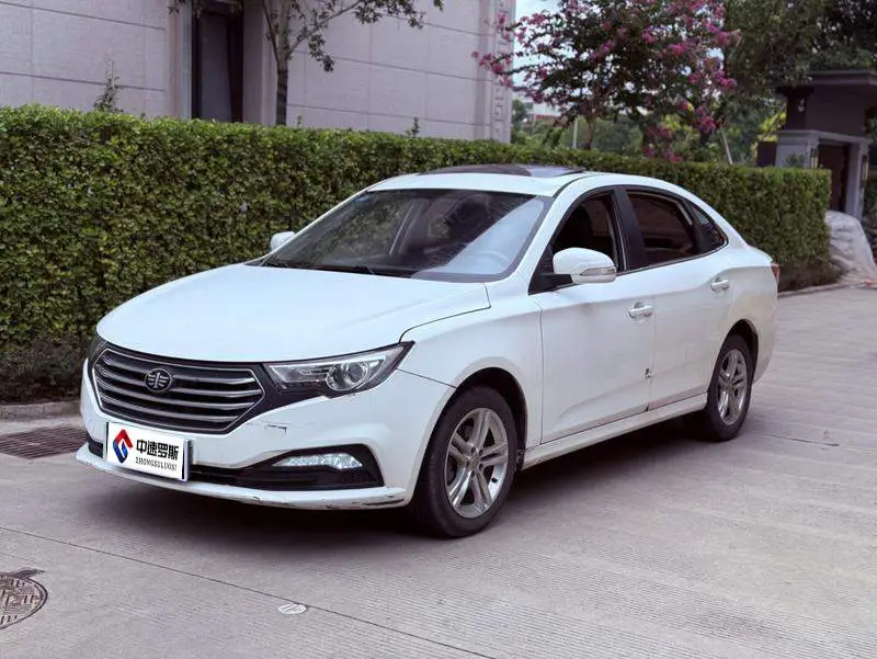 Pentium B30 2016 1.6L Manual Luxury Model